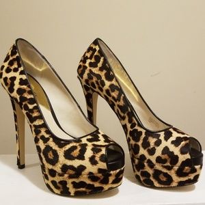 Michael Kors  Peep Toe Platform